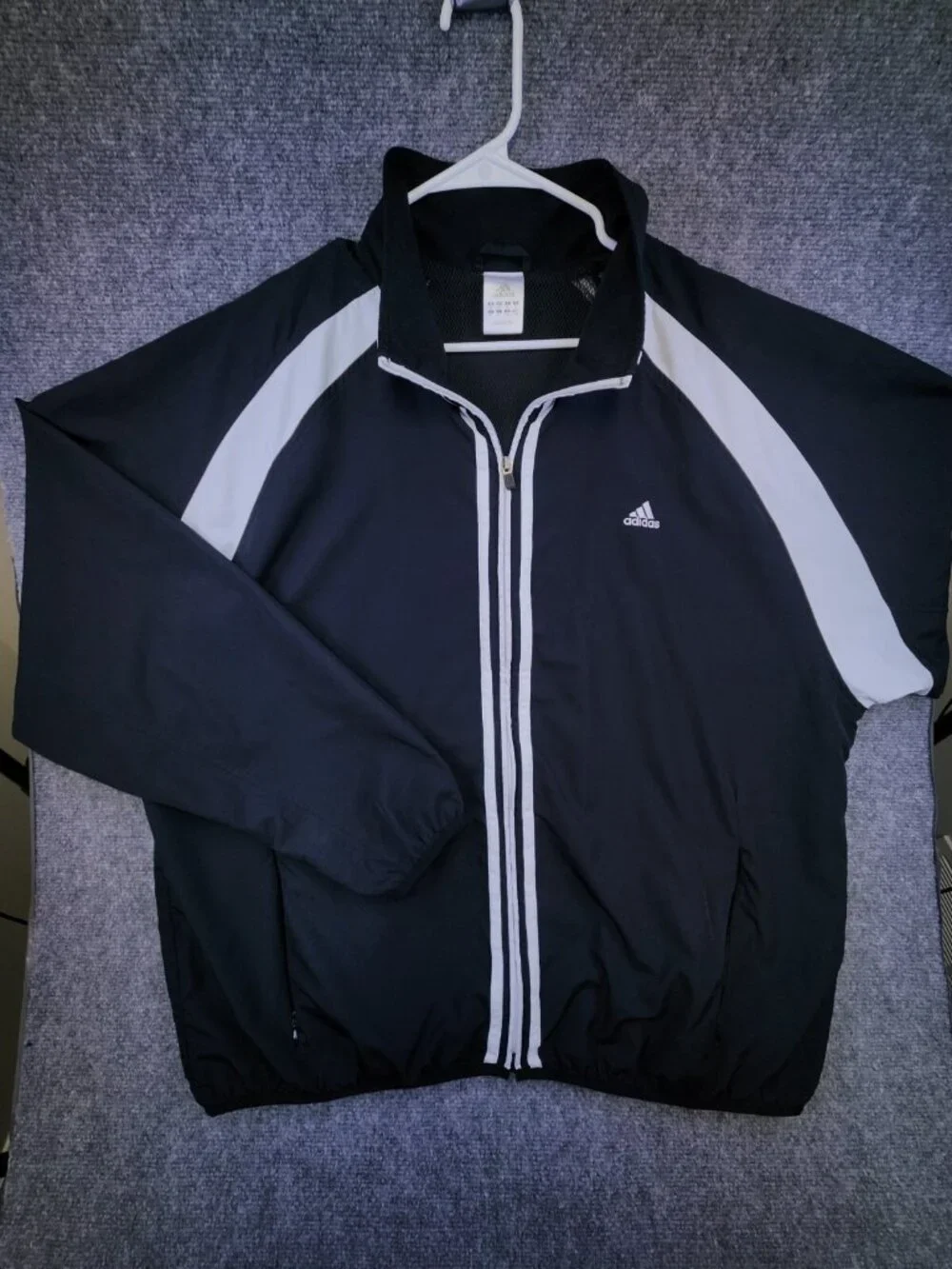Adidas Men XL Black & White Full Zip Windbreaker Jacket Mesh Lining Long Sleeve